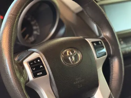 Toyota Land Cruiser Prado 2014 года за 17 300 000 тг. в Актобе – фото 12