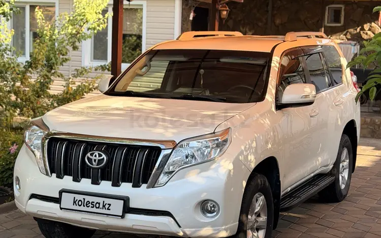 Toyota Land Cruiser Prado 2014 года за 17 300 000 тг. в Актобе
