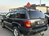 Jeep Grand Cherokee 2004 года за 4 500 000 тг. в Актобе – фото 4