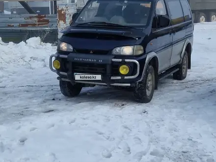 Mitsubishi Delica 1996 года за 2 850 000 тг. в Астана – фото 3