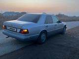 Mercedes-Benz E 200 1991 годаfor1 350 000 тг. в Кызылорда – фото 5