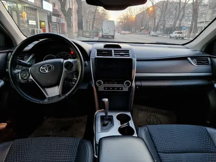 Toyota Camry 2014 годаүшін10 000 000 тг. в Алматы – фото 6