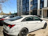 Hyundai Elantra 2023 года за 10 700 000 тг. в Костанай – фото 4