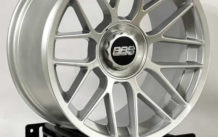 BBS RC R18/5/112 ET 25/25 G8.5/10 Silver (Replika) за 380 000 тг. в Алматы