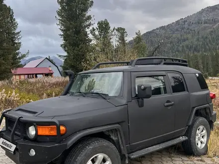 Toyota FJ Cruiser 2006 годаүшін12 000 000 тг. в Усть-Каменогорск