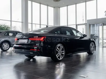 Audi A6 45 TFSI Quattro 2024 года за 37 700 000 тг. в Алматы – фото 5