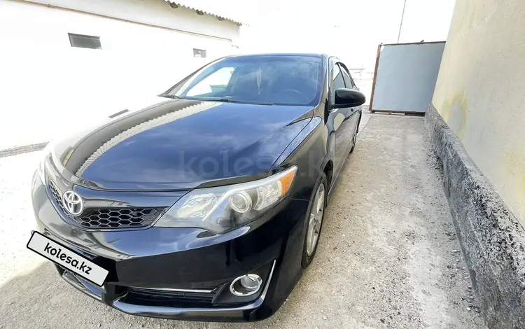 Toyota Camry 2012 годаүшін8 600 000 тг. в Атырау