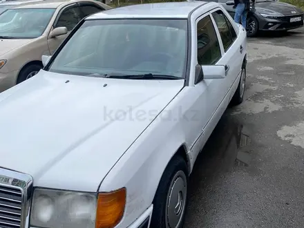 Mercedes-Benz E 230 1990 года за 1 400 000 тг. в Алматы – фото 5