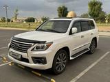 Lexus LX 570 2014 годаүшін28 000 000 тг. в Астана – фото 2