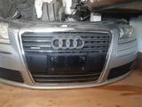Бампер передний в сборе на Audi A8 D3, оригинал из за 300 000 тг. в Алматы