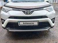 Toyota RAV4 2019 года за 13 500 000 тг. в Петропавловск