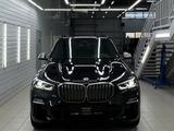 BMW X5 2021 годаүшін42 900 000 тг. в Астана – фото 2