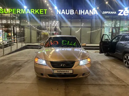 Hyundai Sonata 2005 года за 3 400 000 тг. в Шымкент – фото 4