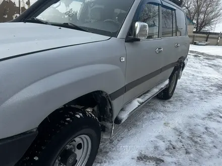 Toyota Land Cruiser 2004 года за 12 000 000 тг. в Актобе – фото 4