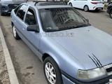Opel Vectra 1993 года за 800 000 тг. в Семей