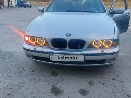 BMW 528 1998 года за 3 200 000 тг. в Шымкент – фото 2