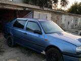 Volkswagen Vento 1994 года за 800 000 тг. в Атырау – фото 3