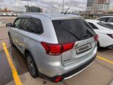 Mitsubishi Outlander 2015 года за 6 900 000 тг. в Астана – фото 4