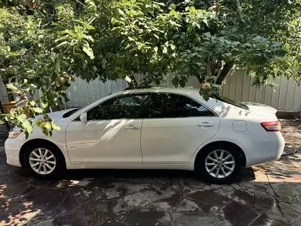 Toyota Camry 2011 года за 7 500 000 тг. в Алматы – фото 3