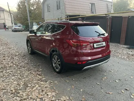 Hyundai Santa Fe 2014 года за 9 400 000 тг. в Алматы – фото 4