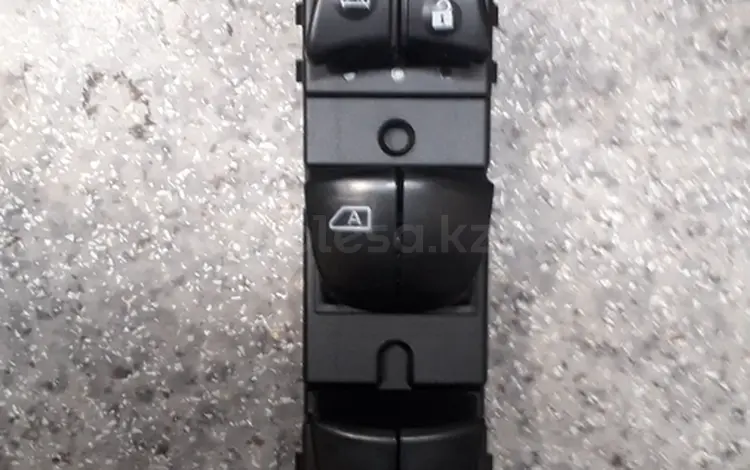 Nissan Juke блок управления стеклоподьемника переключатель за 7 474 тг. в Шымкент