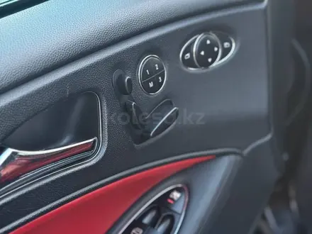 Mercedes-Benz CLS 55 AMG 2005 года за 10 500 000 тг. в Семей – фото 14