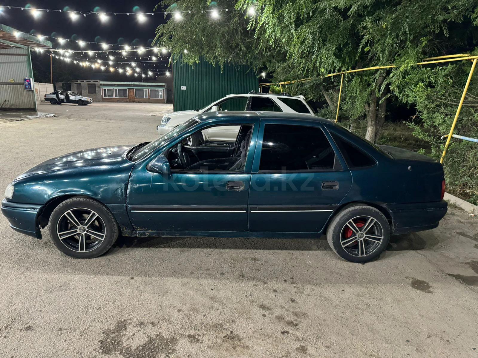 Opel Vectra 1993 г.