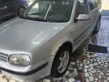 Volkswagen Golf, 2002