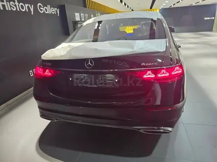 Mercedes-Benz S 450 4MATIC 2026 года за 85 900 000 тг. в Алматы – фото 2