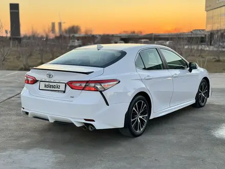 Toyota Camry 2019 года за 11 500 000 тг. в Туркестан – фото 9