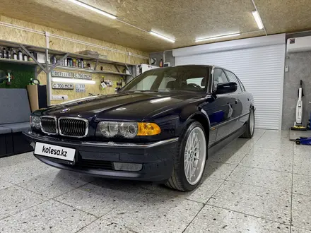 BMW 750 2000 года за 50 000 000 тг. в Кокшетау – фото 4