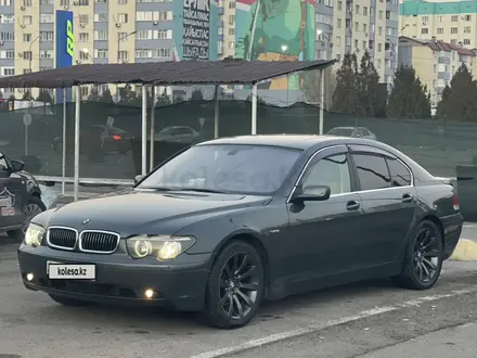 BMW 745 2003 года за 3 800 000 тг. в Алматы – фото 4