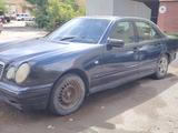 Mercedes-Benz E 230 1997 года за 850 000 тг. в Астана – фото 4