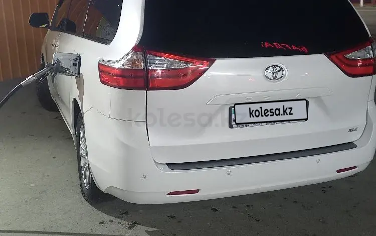 Toyota Sienna 2015 годаүшін13 999 999 тг. в Кызылорда