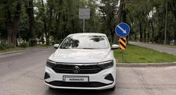 Volkswagen Polo 2021 года за 7 880 000 тг. в Алматы – фото 2