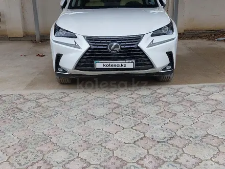 Lexus NX 300 2018 года за 16 000 000 тг. в Актау