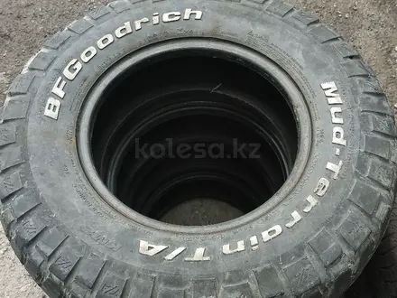 BFgoodrich mud-terrian 30 9.5 15 за 30 000 тг. в Алматы