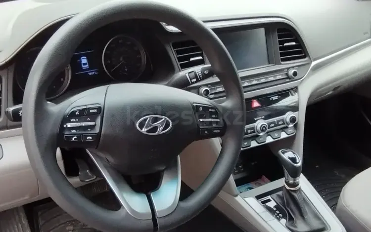 Hyundai Elantra 2019 годаүшін5 500 000 тг. в Актобе