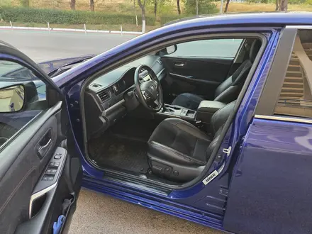 Toyota Camry 2016 года за 8 700 000 тг. в Шымкент – фото 8