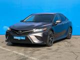 Toyota Camry 2019 года за 12 760 000 тг. в Алматы