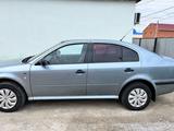 Skoda Octavia 2002 года за 1 500 000 тг. в Атырау – фото 4
