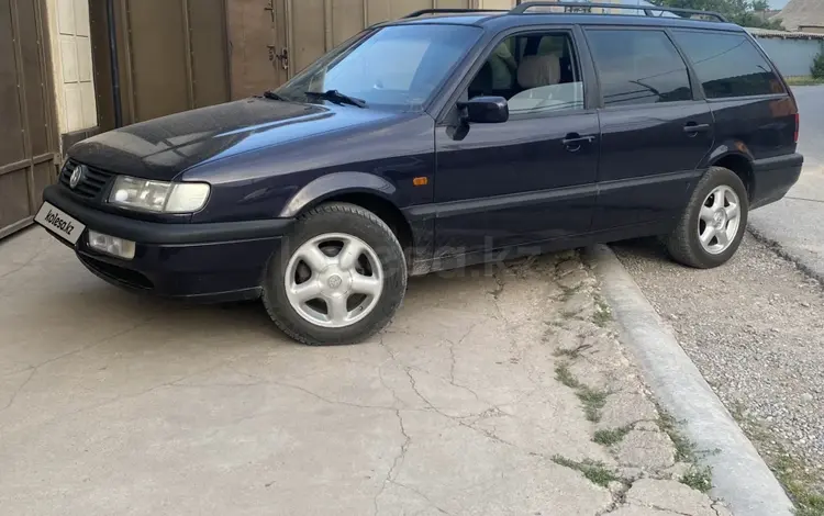 Volkswagen Passat 1995 годаүшін2 550 000 тг. в Шымкент