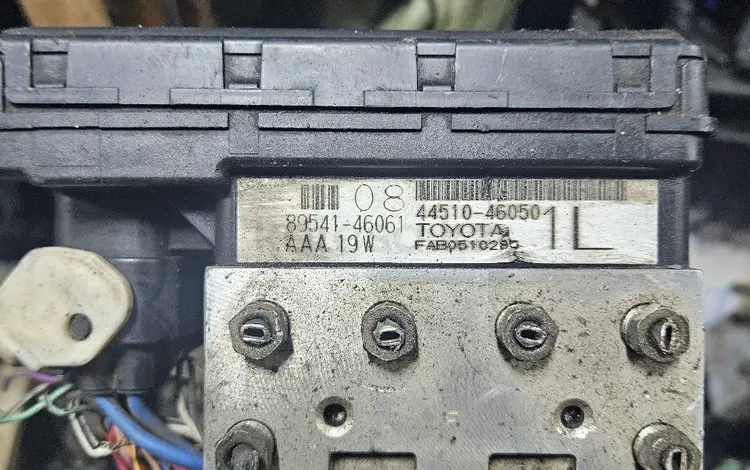 Блок ABS Toyota за 5 000 тг. в Алматы