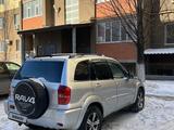 Toyota RAV4 2003 годаүшін4 600 000 тг. в Актобе