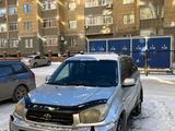 Toyota RAV4 2003 годаүшін4 600 000 тг. в Актобе – фото 2