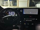 Lexus ES 250 2023 года за 24 000 000 тг. в Астана – фото 2