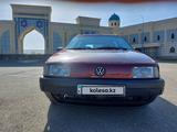Volkswagen Passat 1992 годаүшін1 800 000 тг. в Тараз