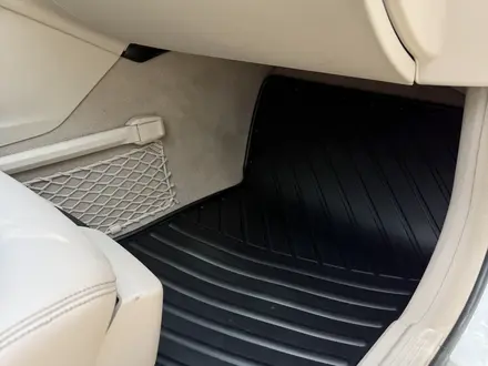Mercedes-Benz E 350 2014 года за 13 600 000 тг. в Алматы – фото 19