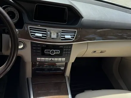 Mercedes-Benz E 350 2014 года за 13 600 000 тг. в Алматы – фото 40