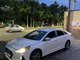 Hyundai Sonata 2018 года за 7 700 000 тг. в Шымкент – фото 2